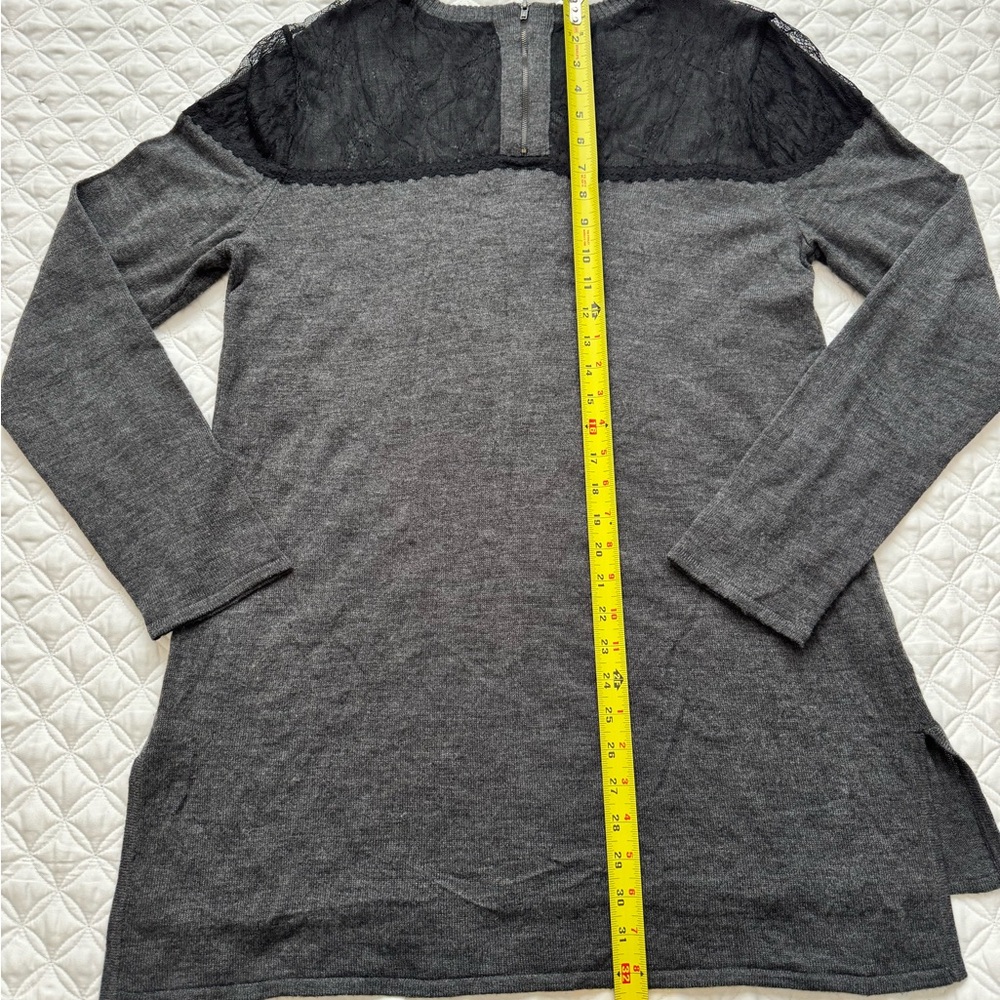 Nicole Richie Charcoal Gray Black Lace Yoke Zip Back Knit Tunic Sweater Sz L - Picture 15 of 15